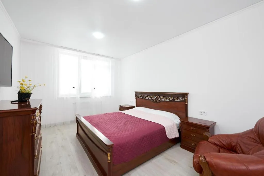 Апартаменти Як Вдома Lvov Apartmán